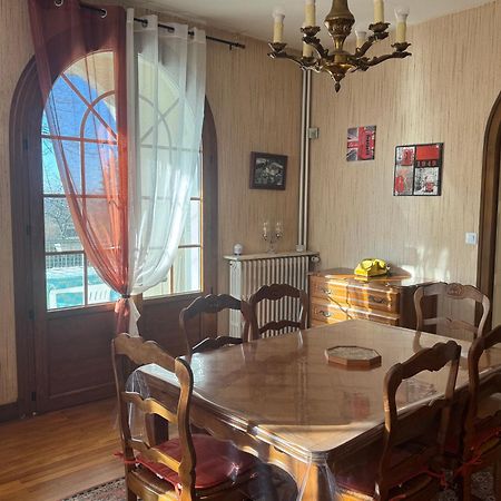 Gite De La Petite Fourmy Saint-Sulpice-les-Feuilles エクステリア 写真